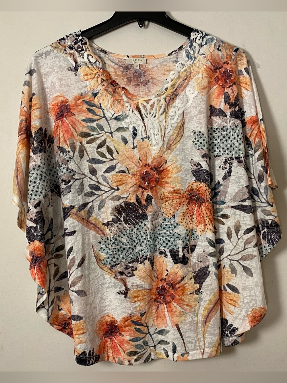 Floral Lace-Trim Women's cape like Top in Orange and Cream with stones - Picture 5 of 7